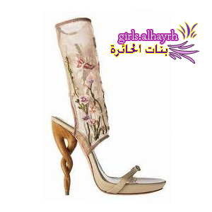 احذيه غريبه بنات الحائرة - صور غريبة